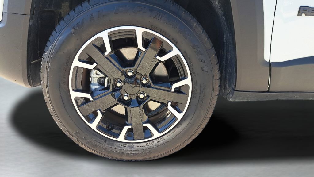Used 2023 Jeep Renegade Latitude image 10