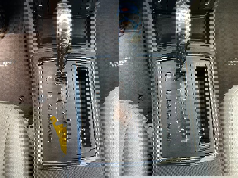 Used 2009 Chrysler 300 Touring image 17