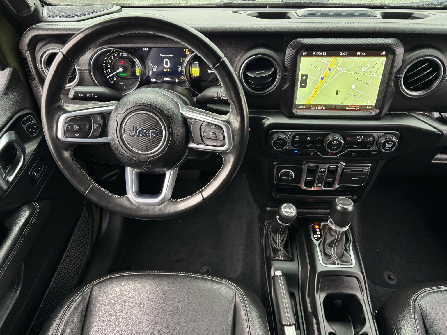 Used 2022 Jeep Wrangler Unlimited Sahara w/ Cold Weather Group image 3