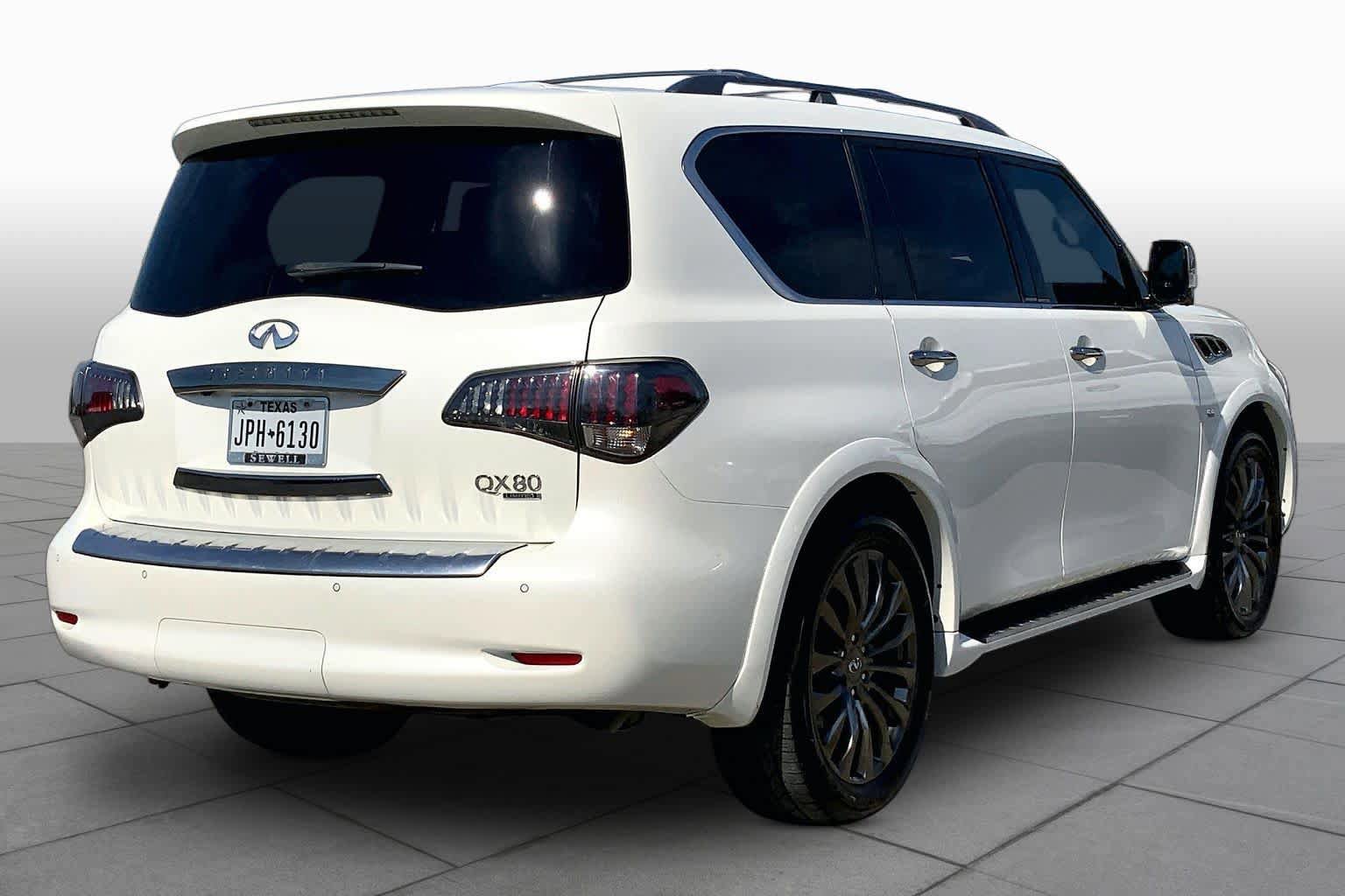 Used 2017 INFINITI QX80 Limited AWD/4WD image 13