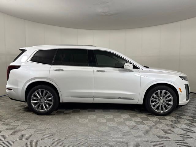 Certified 2024 Cadillac XT6 Premium Luxury w/ Technology Package FWD image 9