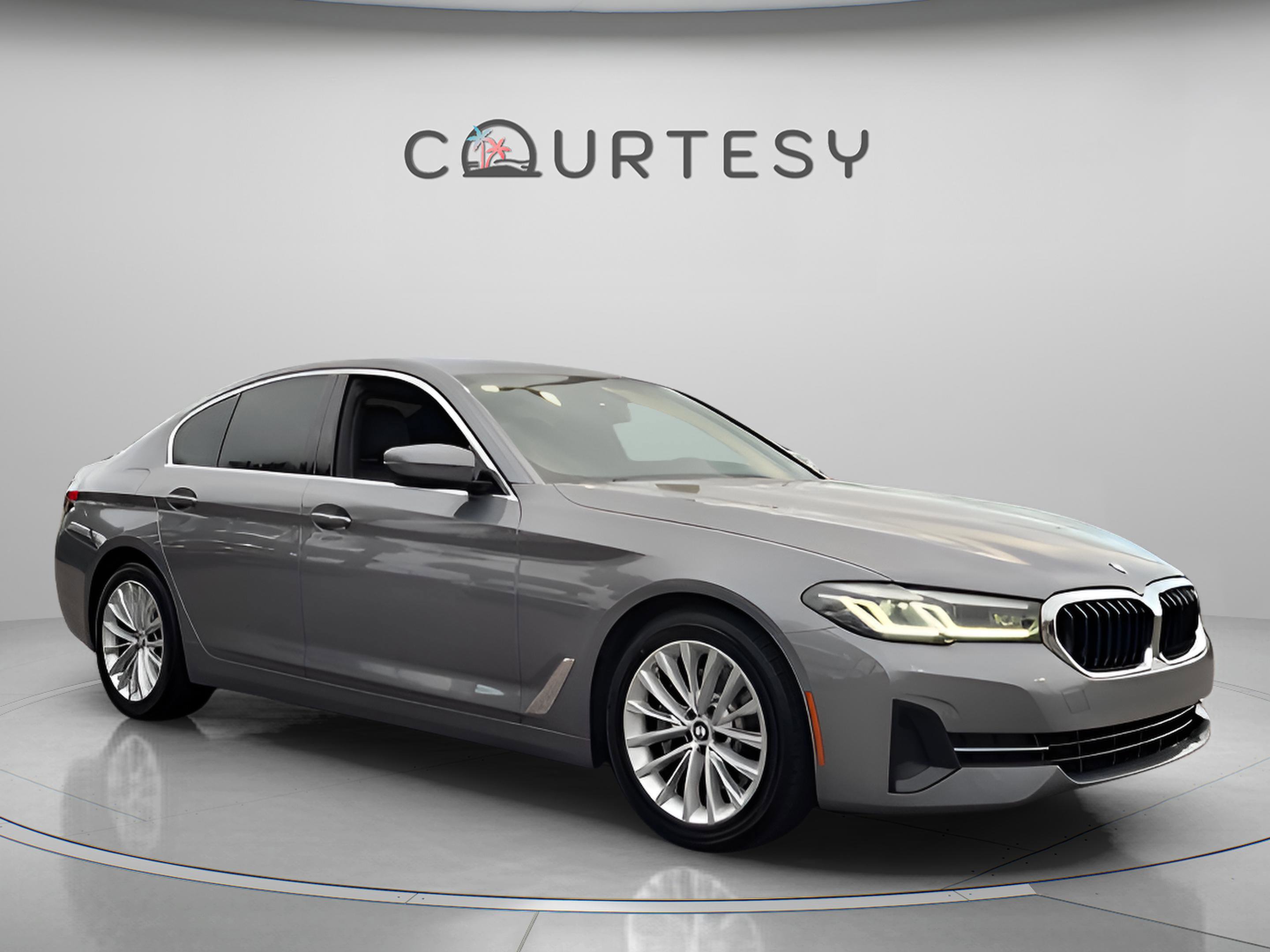 Used 2023 BMW 530i xDrive image 8