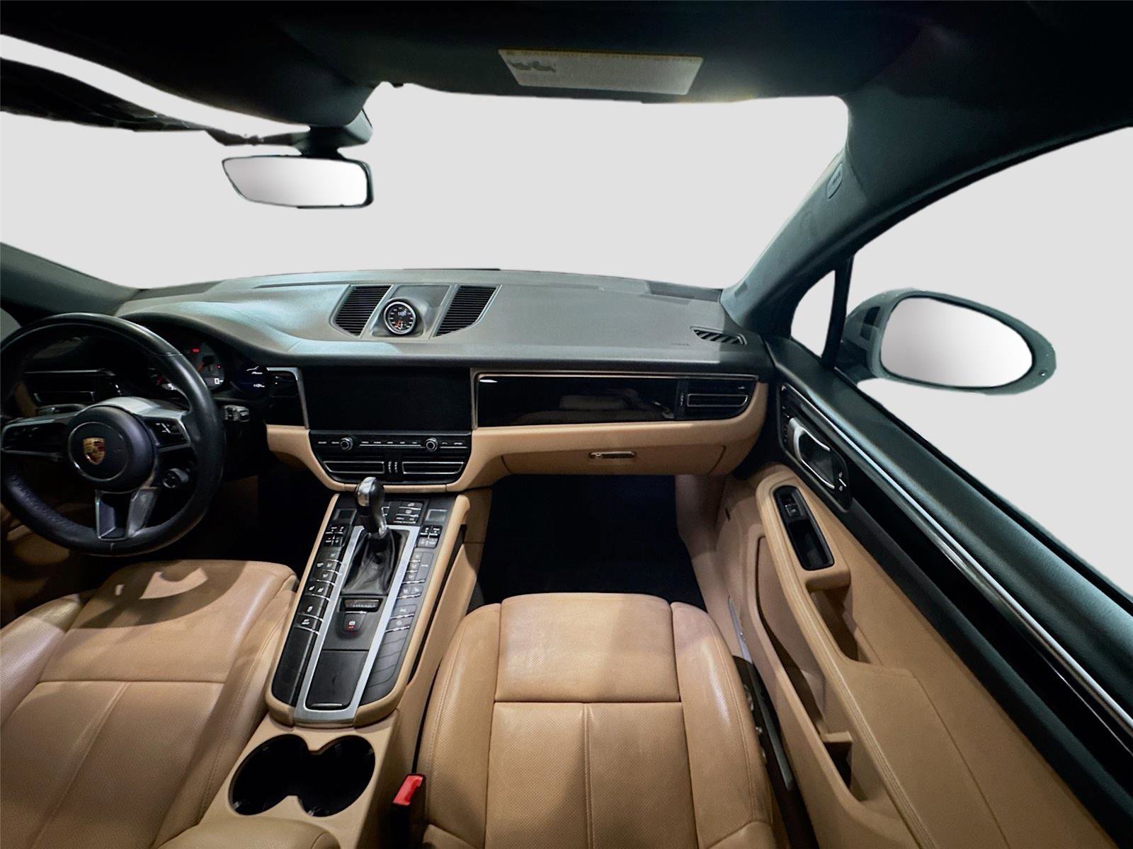 Used 2020 Porsche Macan S image 24