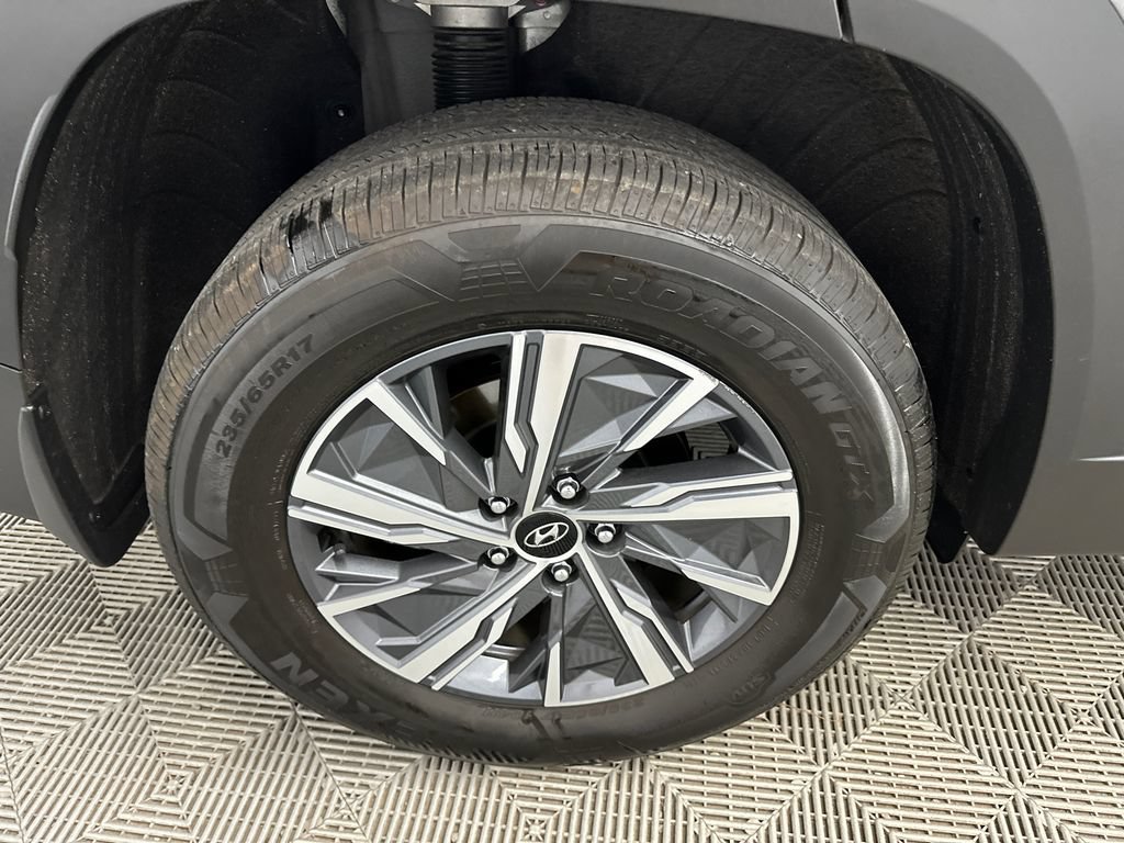 Used 2024 Hyundai Tucson Blue AWD/4WD image 18