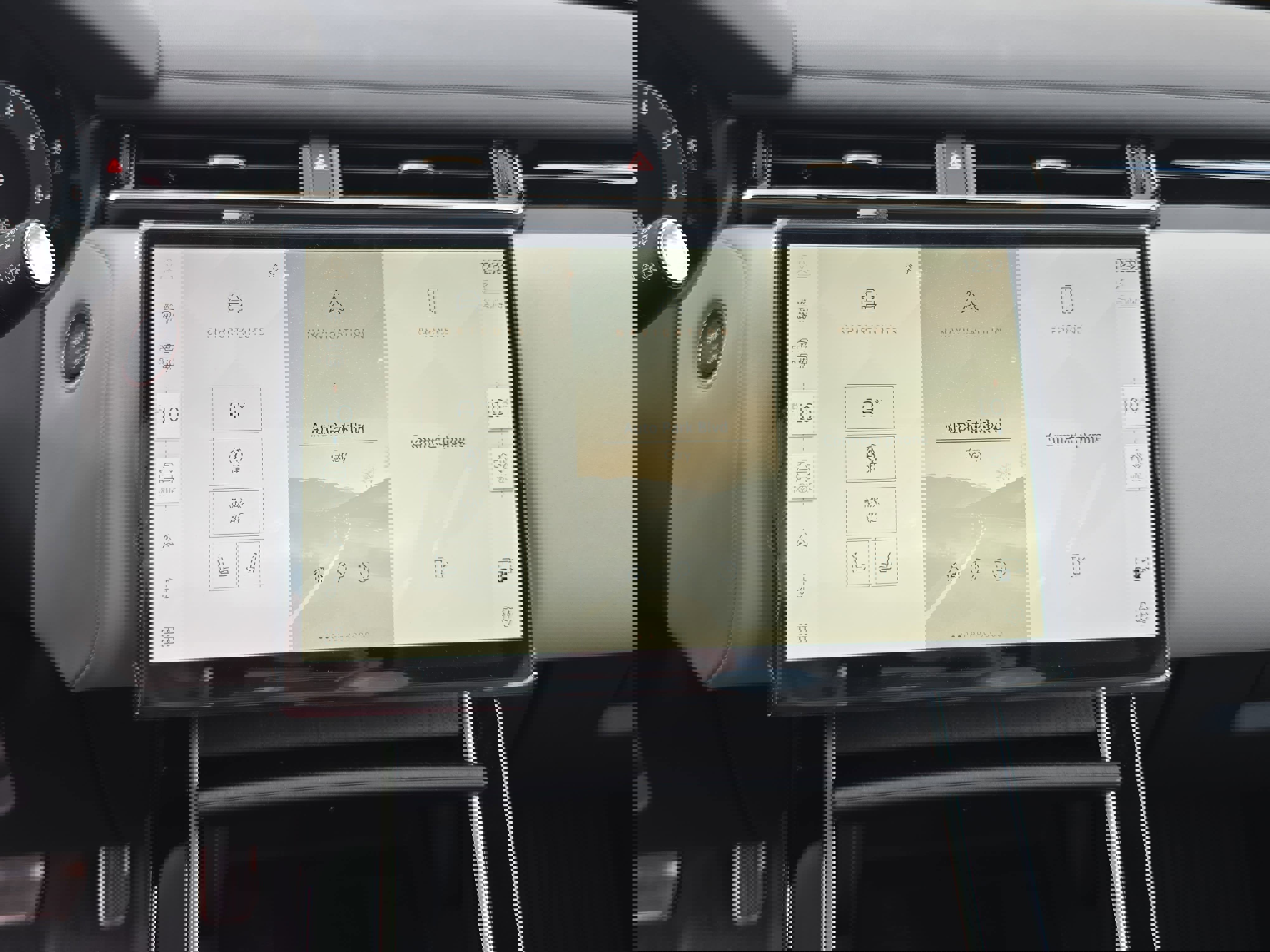 New 2026 Land Rover Range Rover Velar Dynamic SE AWD/4WD image 20