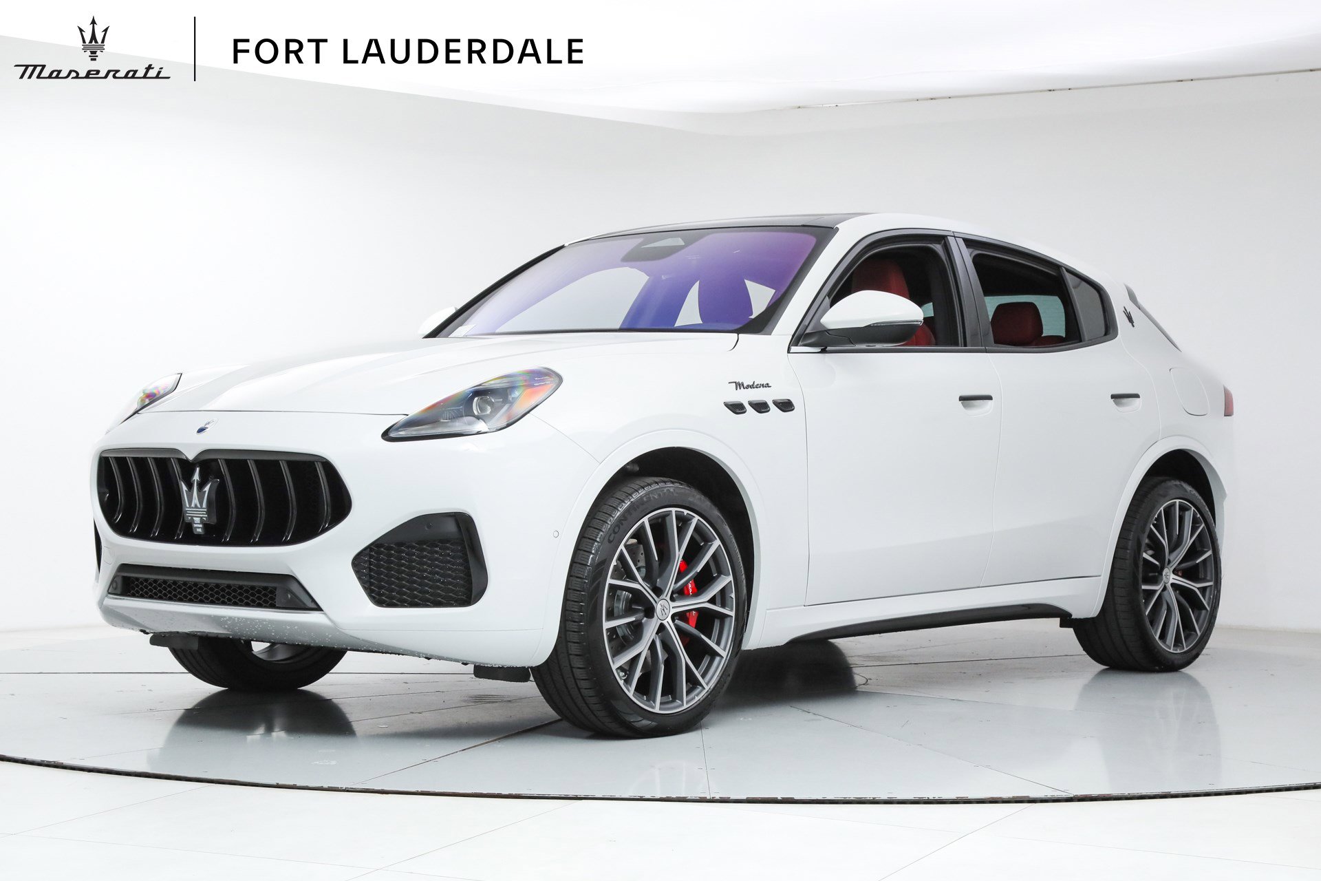 New 2026 Maserati Grecale Modena AWD/4WD image 1