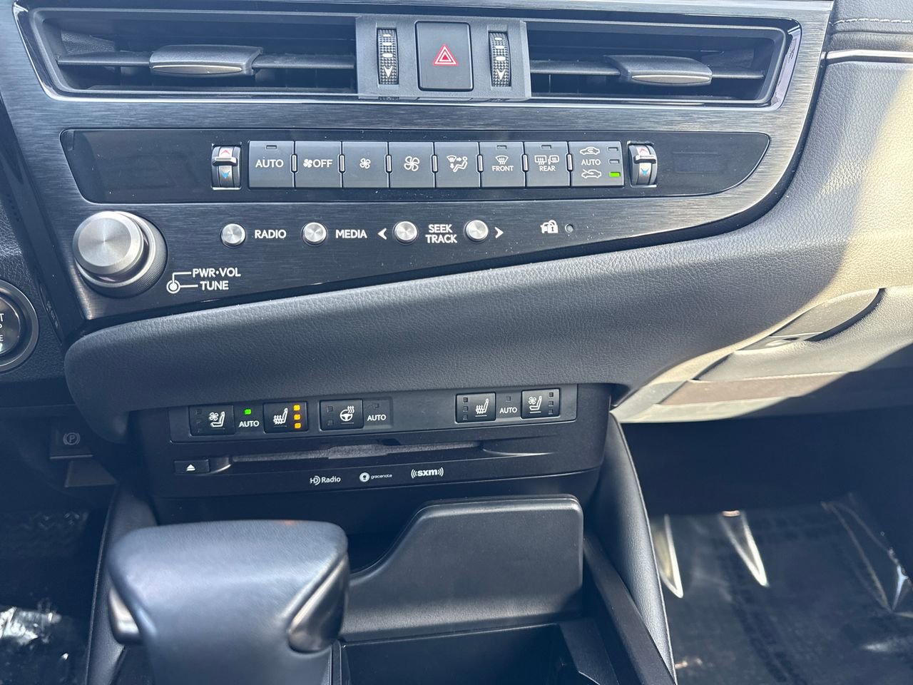 Used 2022 Lexus ES 250 image 20