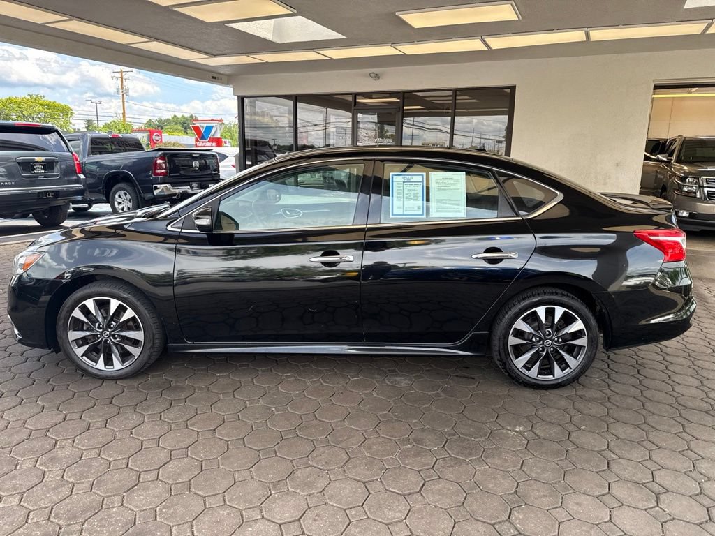 Used 2019 Nissan Sentra SR Turbo FWD image 9