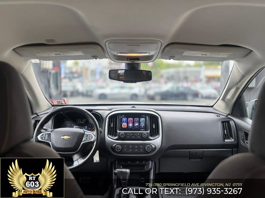 Used 2017 Chevrolet Colorado LT w/ LT Convenience Package AWD/4WD image 9