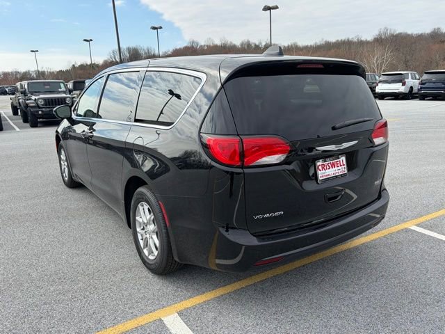 New 2026 Chrysler Voyager LX FWD image 5