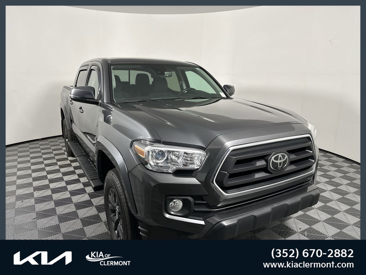 Used 2022 Toyota Tacoma SR5 w/ Technology Package