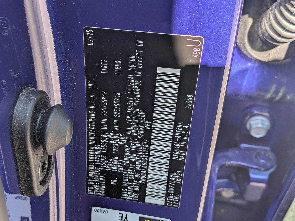 Certified 2025 Toyota Corolla Cross XLE w/ Convenience Package FWD image 37
