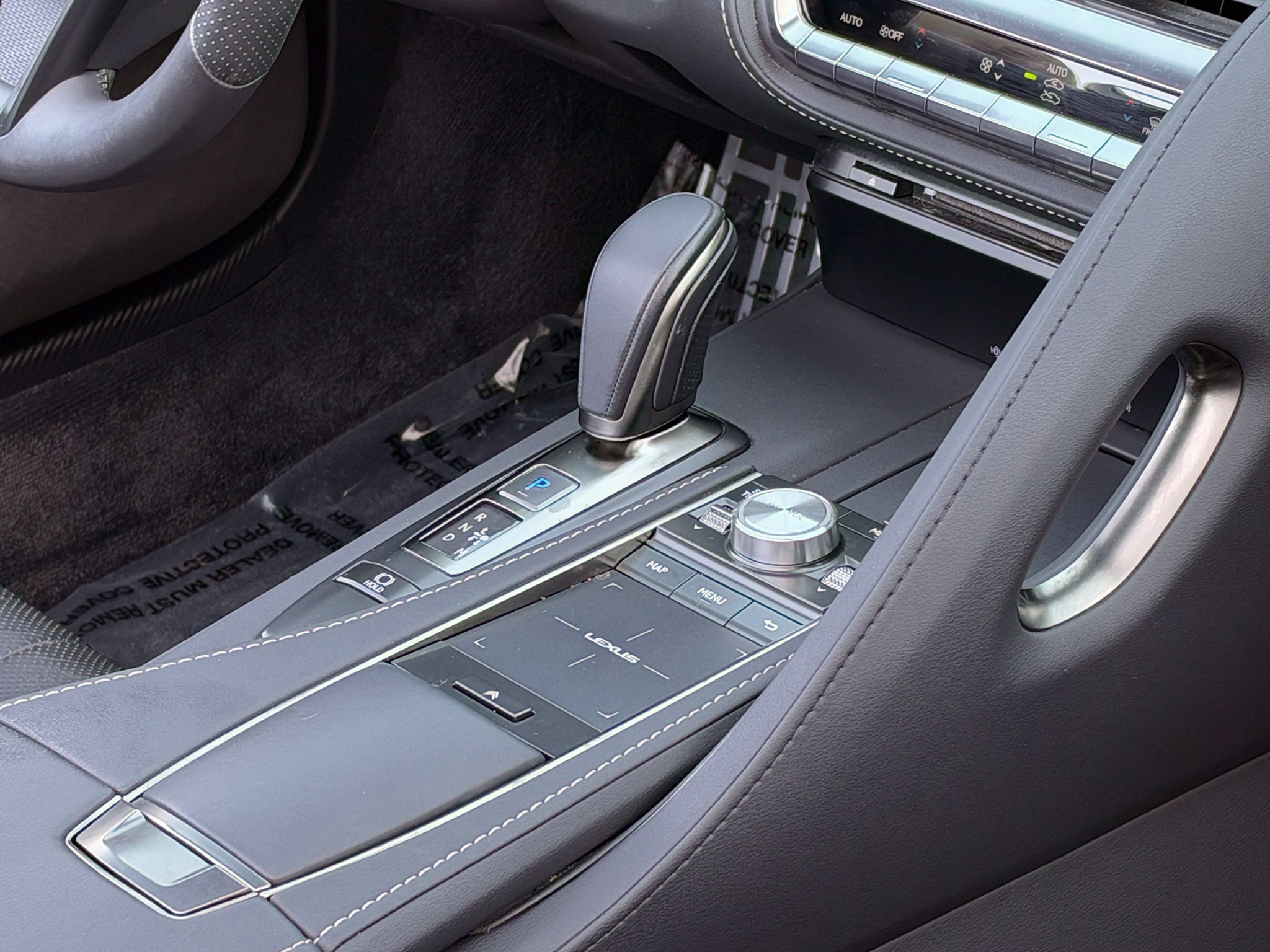 Used 2023 Lexus LC 500 Convertible w/ Touring Package RWD image 44
