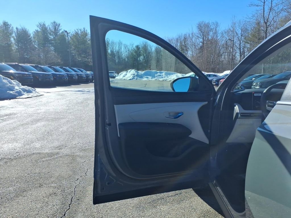 New 2026 Hyundai Tucson SEL image 13