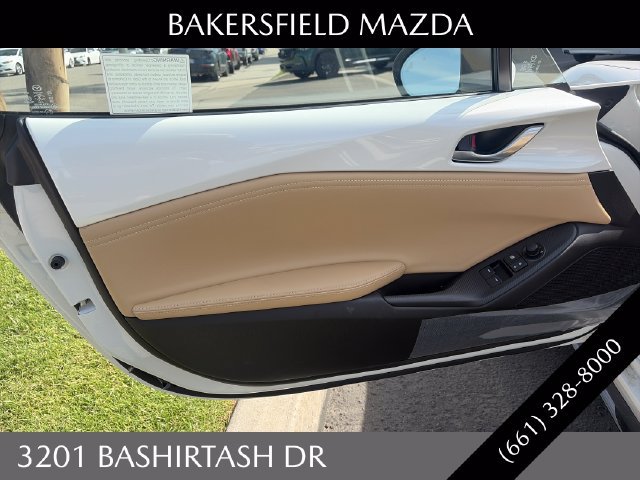 New 2026 MAZDA MX-5 Miata RF Grand Touring w/ Appearance Package RWD image 10
