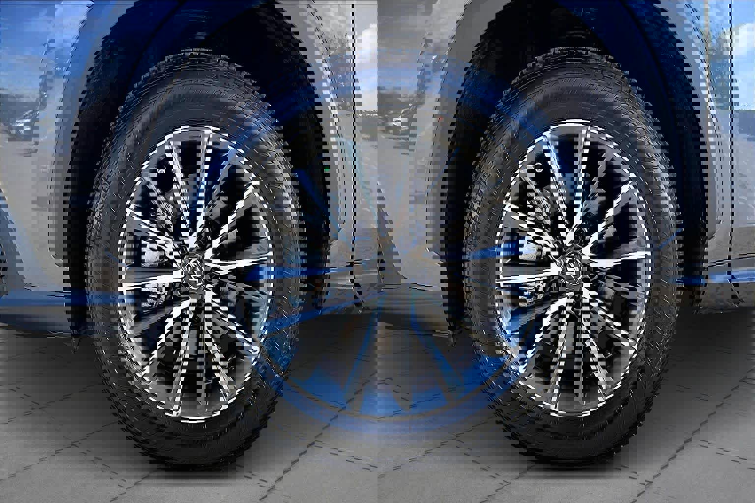 Certified 2025 Lexus NX 250 FWD w/ Premium Package image 10