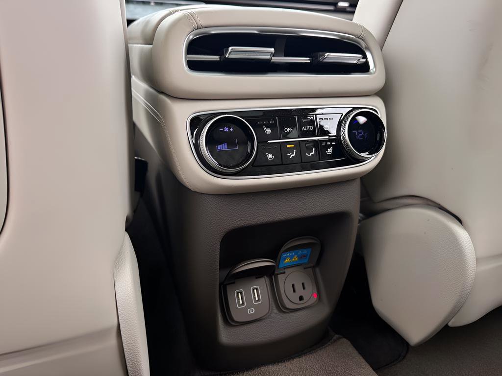 Used 2023 Genesis GV80 3.5T w/ Prestige Package image 23