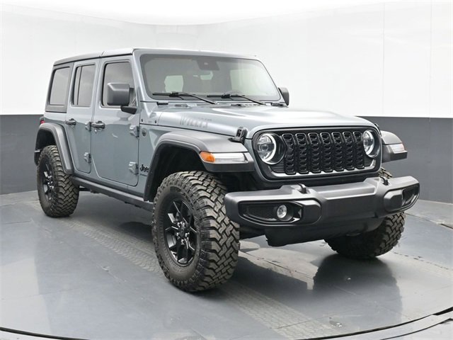 Used 2025 Jeep Wrangler Willys image 2