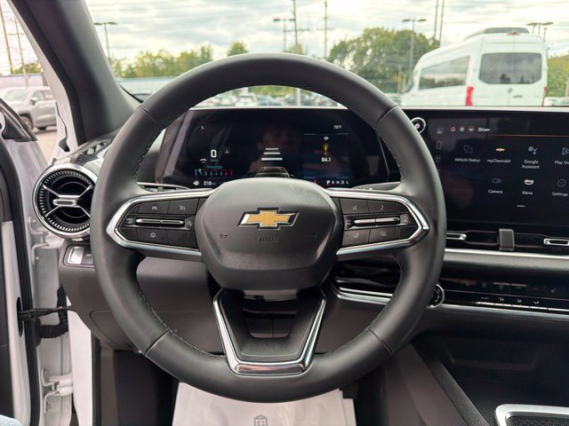 Used 2025 Chevrolet Equinox LT AWD/4WD image 23