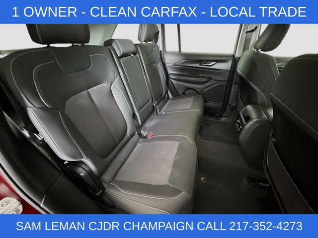 Used 2023 Jeep Grand Cherokee Laredo AWD/4WD image 24