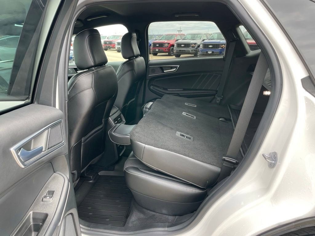 Used 2023 Ford Edge ST w/ Cargo Accessory Package AWD/4WD image 58