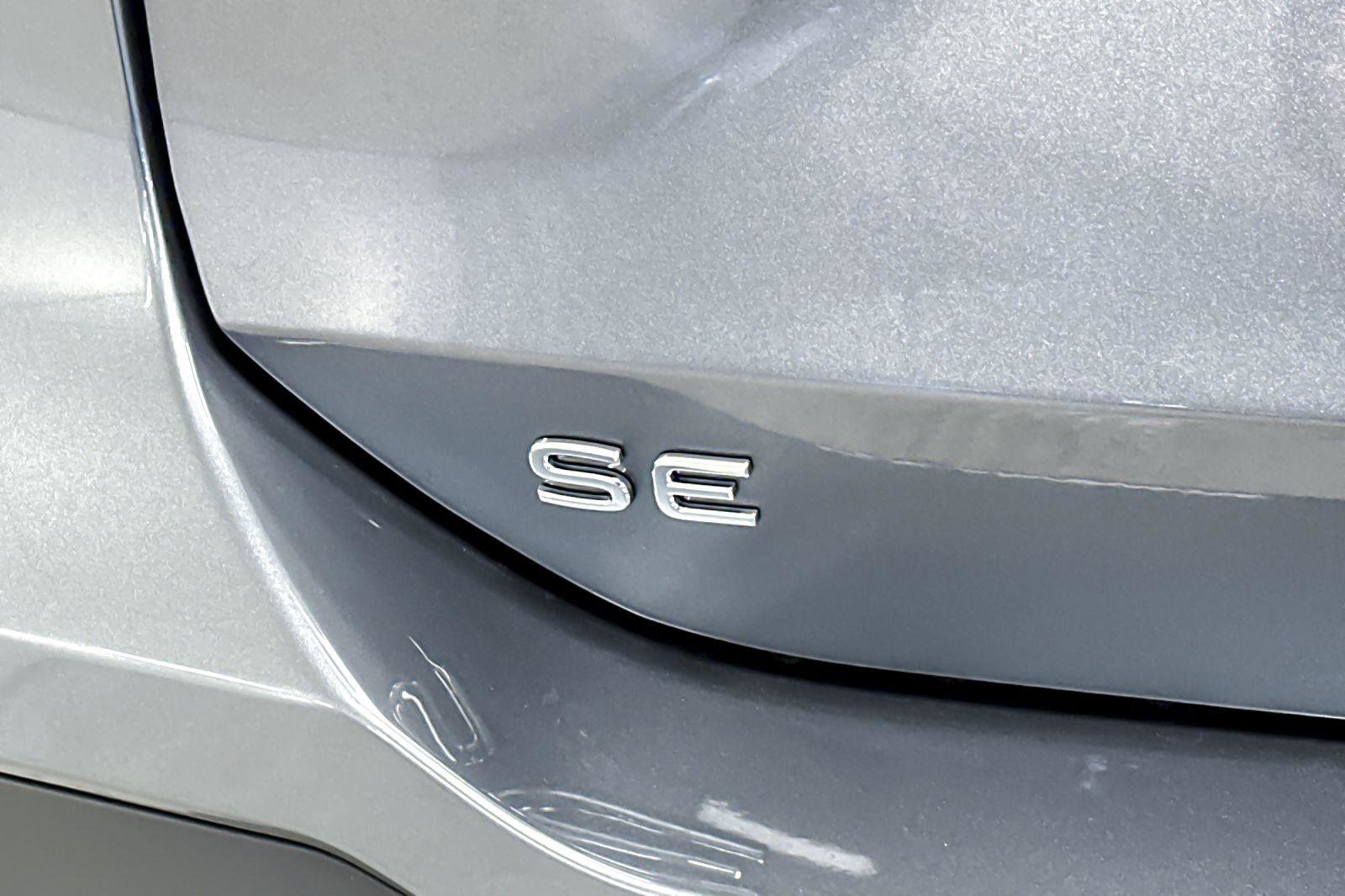 New 2026 Volkswagen Tiguan SE image 25