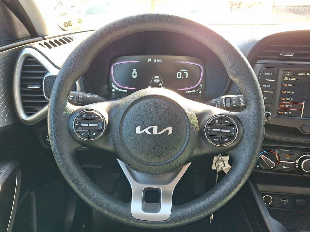 Certified 2025 Kia Soul LX image 8