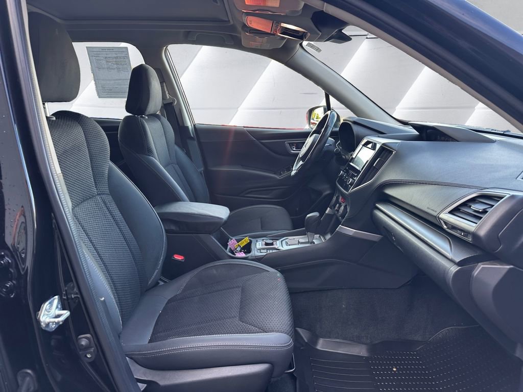 Used 2022 Subaru Forester Premium image 13