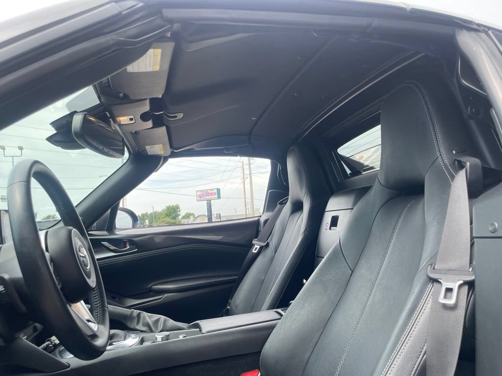Used 2022 MAZDA MX-5 Miata RF Grand Touring RWD image 30
