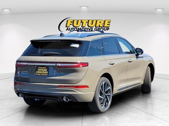 New 2025 Lincoln Corsair Grand Touring w/ Equipment Group 301A AWD/4WD image 18