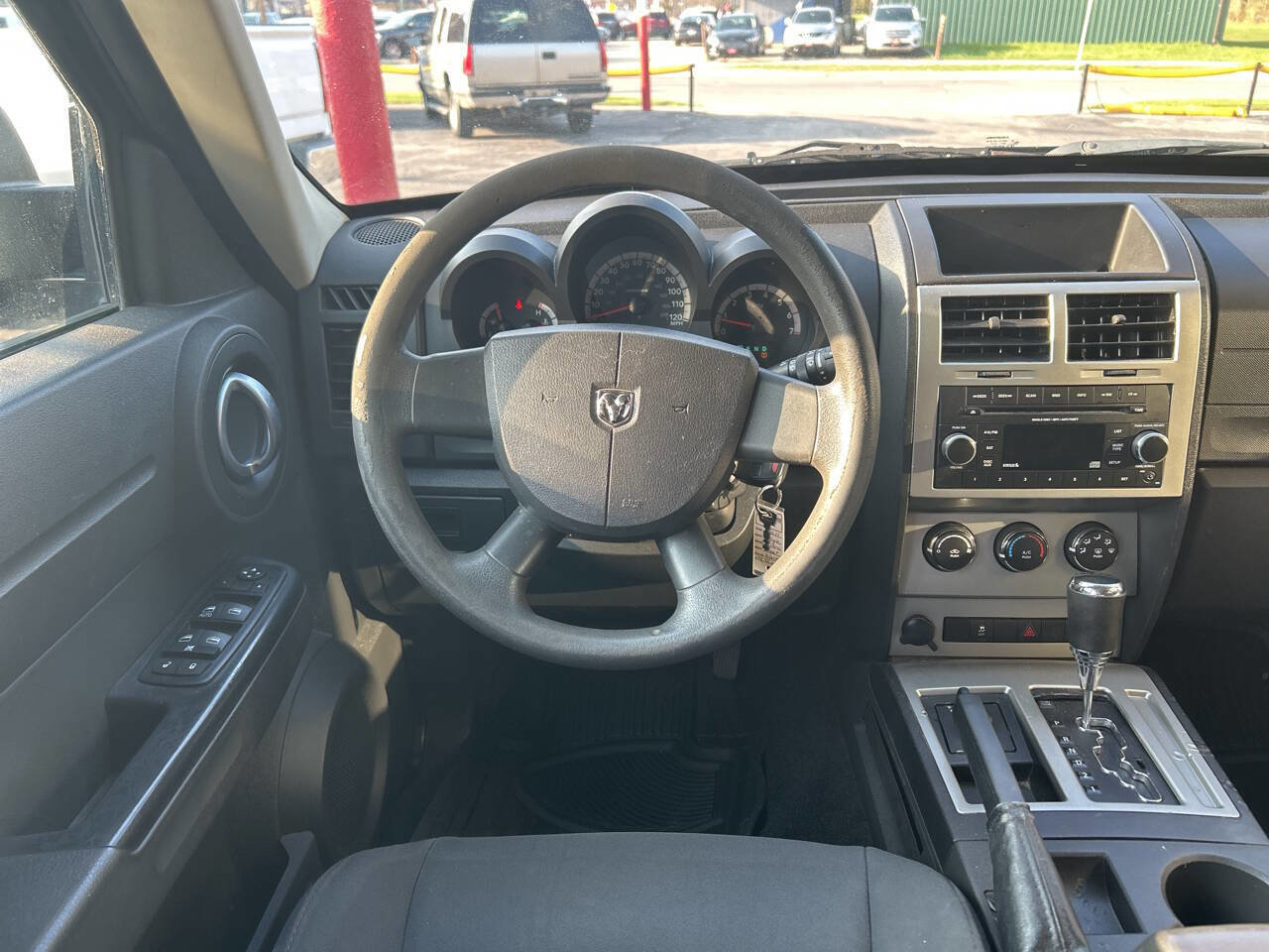 Used 2011 Dodge Nitro Heat image 13