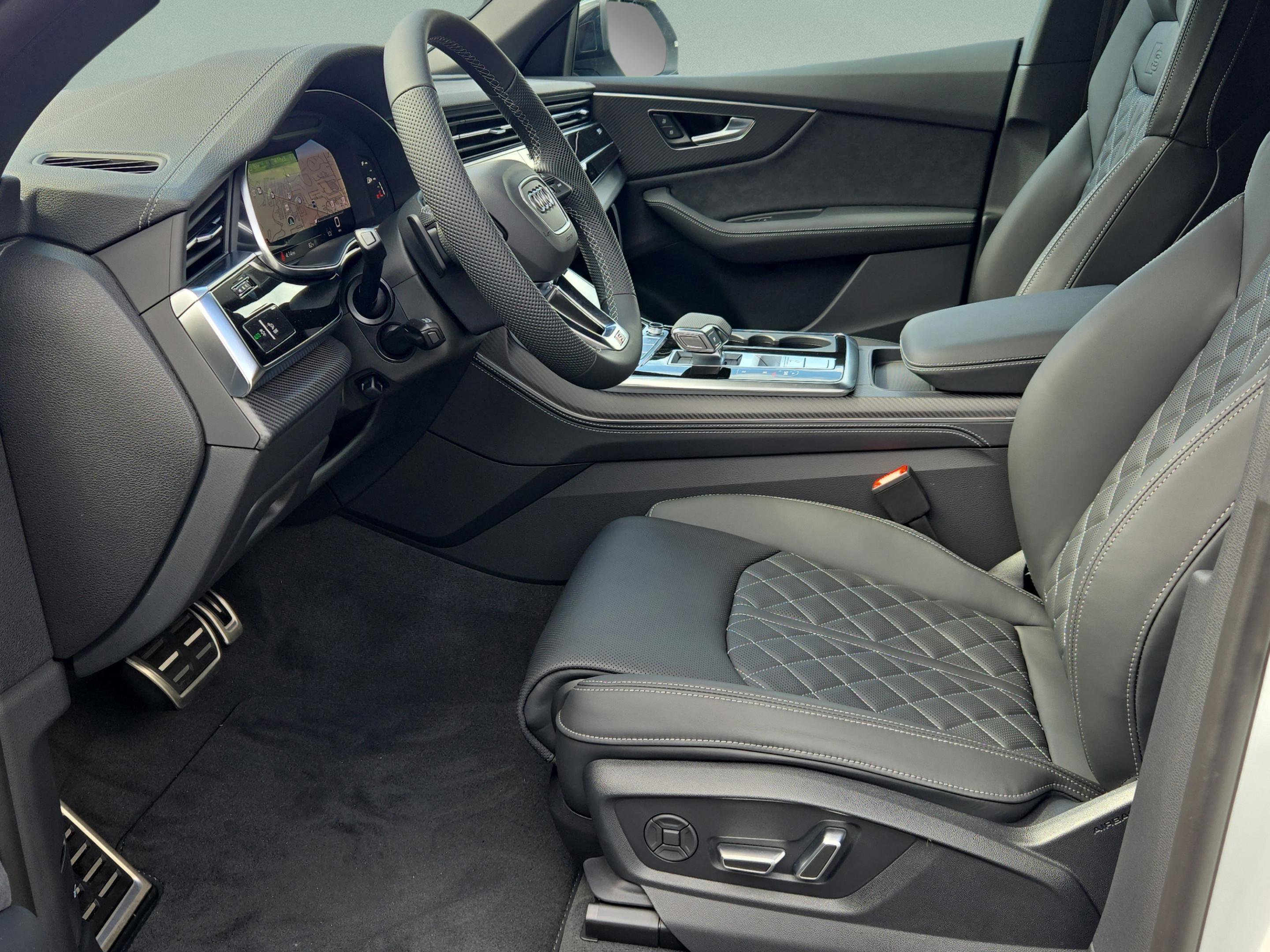 New 2025 Audi SQ8 Premium Plus image 10