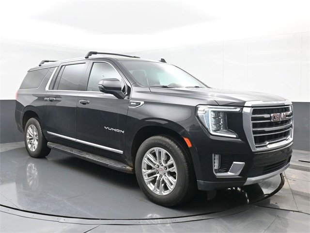 Used 2021 GMC Yukon XL SLT w/ SLT Luxury Plus Package image 2