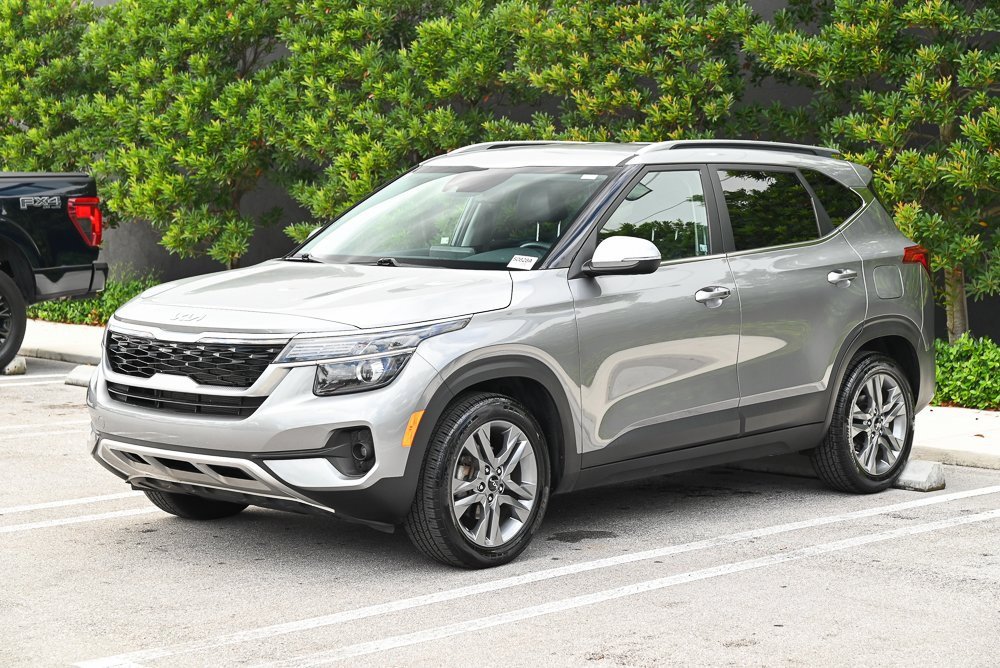 Used 2023 Kia Seltos S image 1