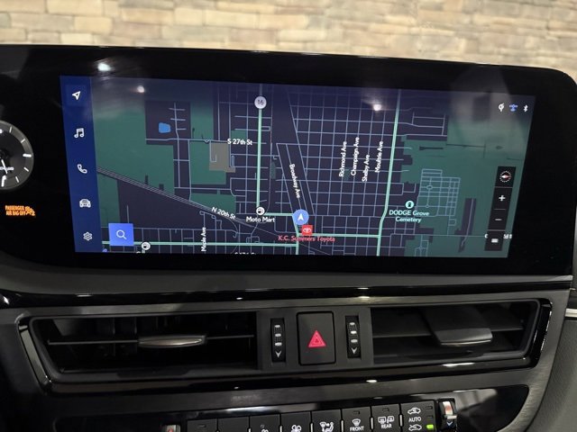 Used 2025 Lexus ES 300h w/ Premium Package image 4