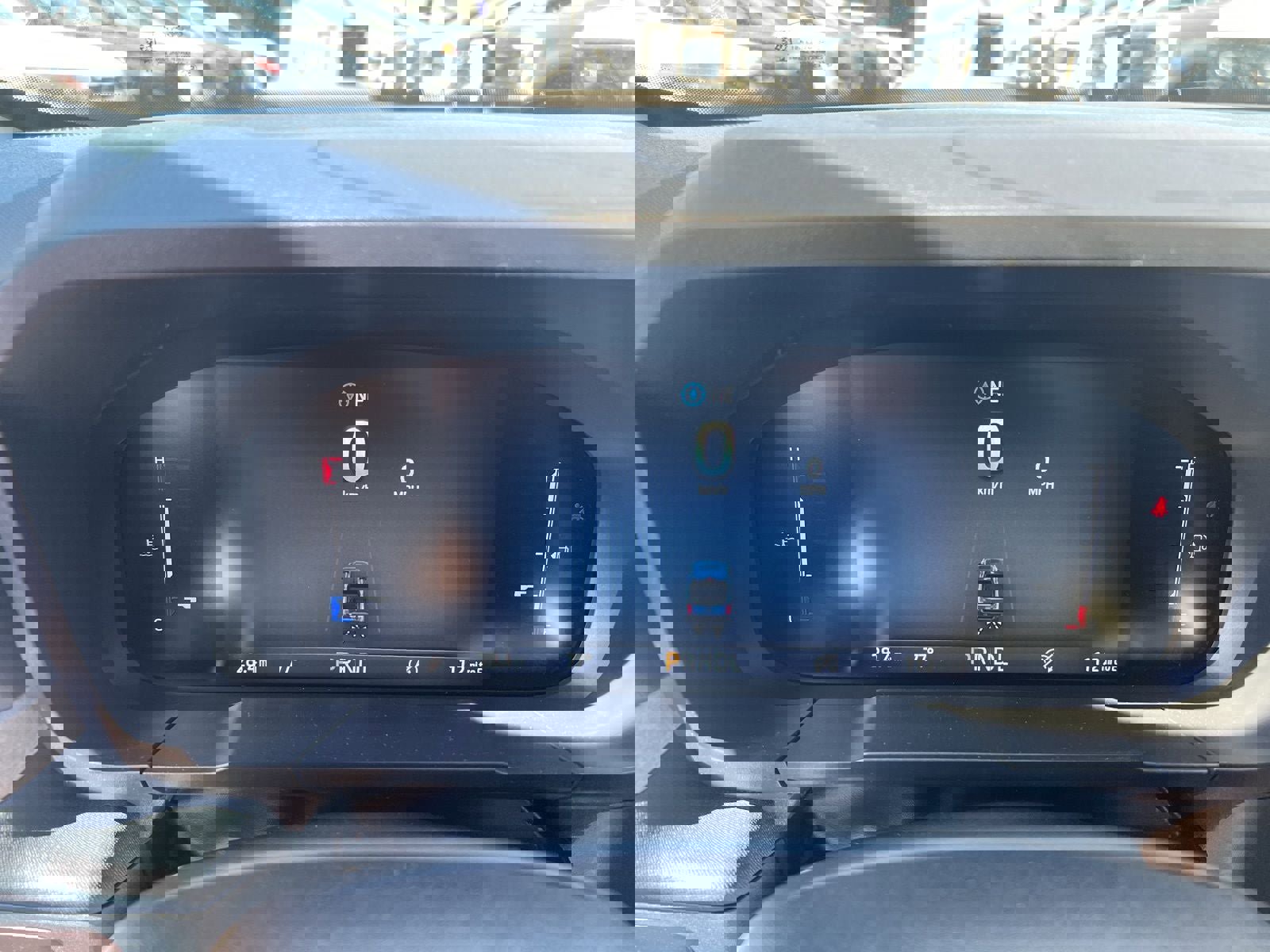 New 2025 Ford Maverick XLT w/ XLT Luxury Package image 17