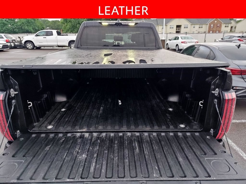 Used 2024 Toyota Tundra Limited AWD/4WD image 5