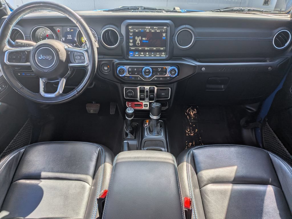 Used 2021 Jeep Wrangler Unlimited Rubicon 4xe w/ Cold Weather Group AWD/4WD image 16