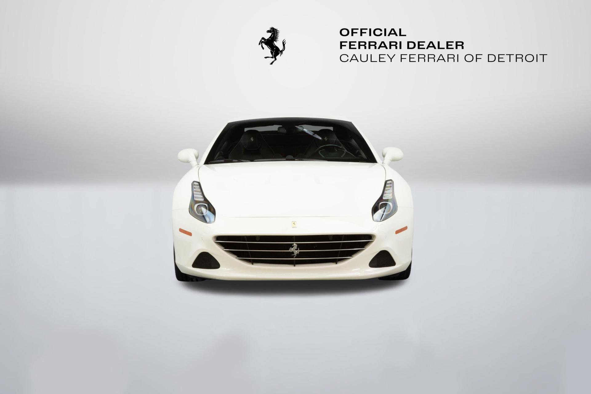Certified 2016 Ferrari California T image 18