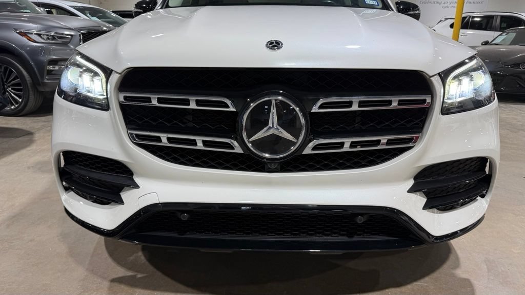 Used 2021 Mercedes-Benz GLS 580 4MATIC image 17