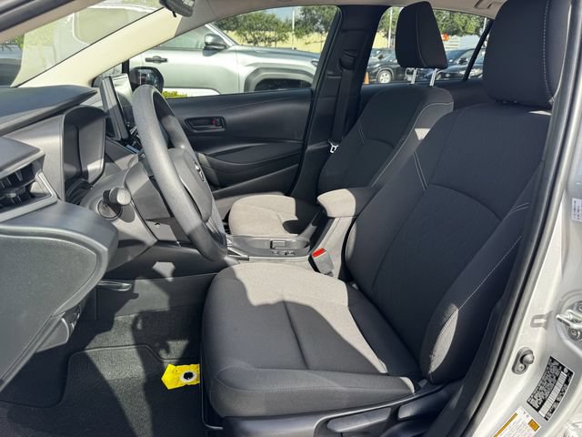 Used 2025 Toyota Corolla LE FWD image 25