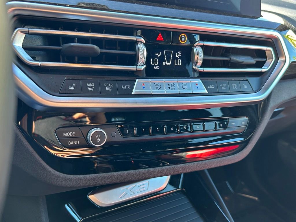 Used 2024 BMW X3 sDrive30i image 25