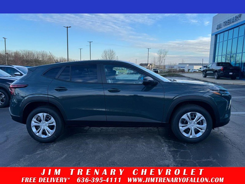 New 2026 Chevrolet Trax LS
