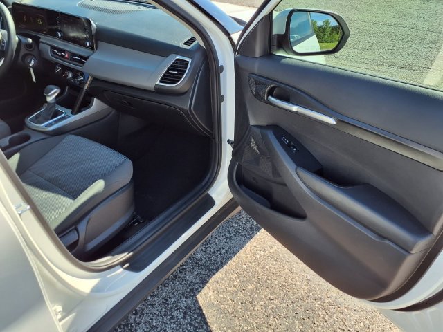 Used 2024 Kia Seltos LX AWD/4WD image 48