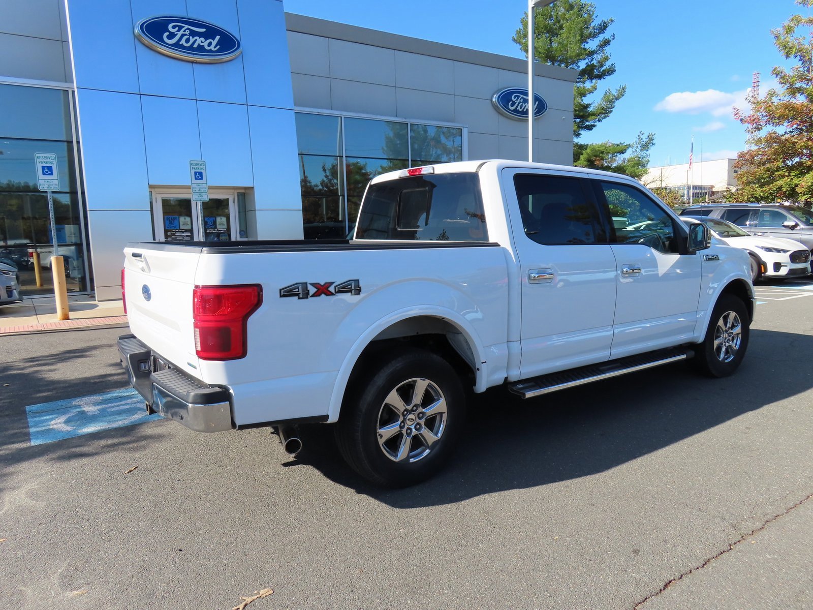 Used 2018 Ford F150 Lariat image 5