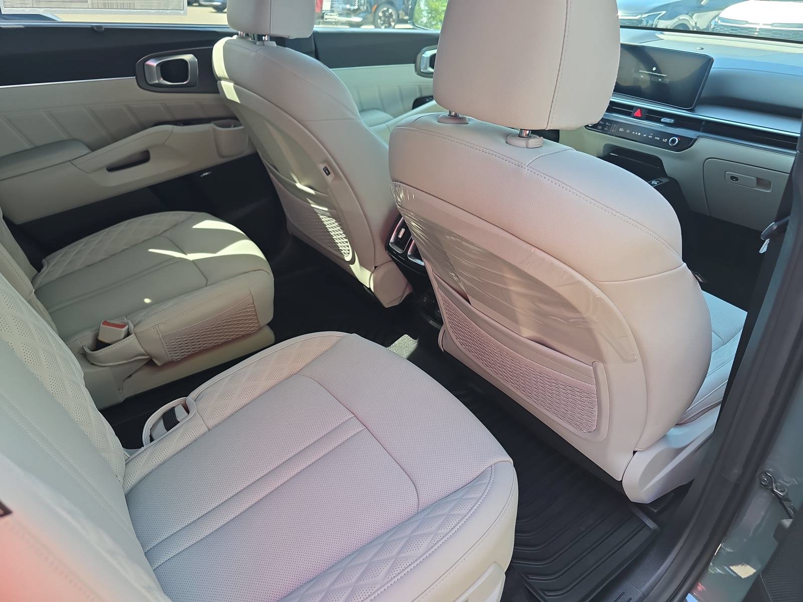 New 2026 Kia Sorento SX Prestige AWD/4WD image 11