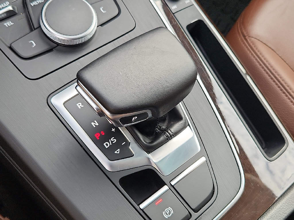 Used 2019 Audi Q5 2.0T Premium w/ Convenience Package AWD/4WD image 20