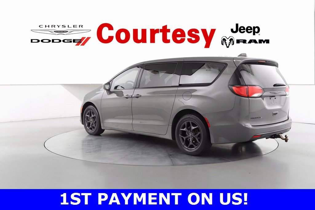 Used 2020 Chrysler Pacifica Touring w/ S Appearance Package image 7