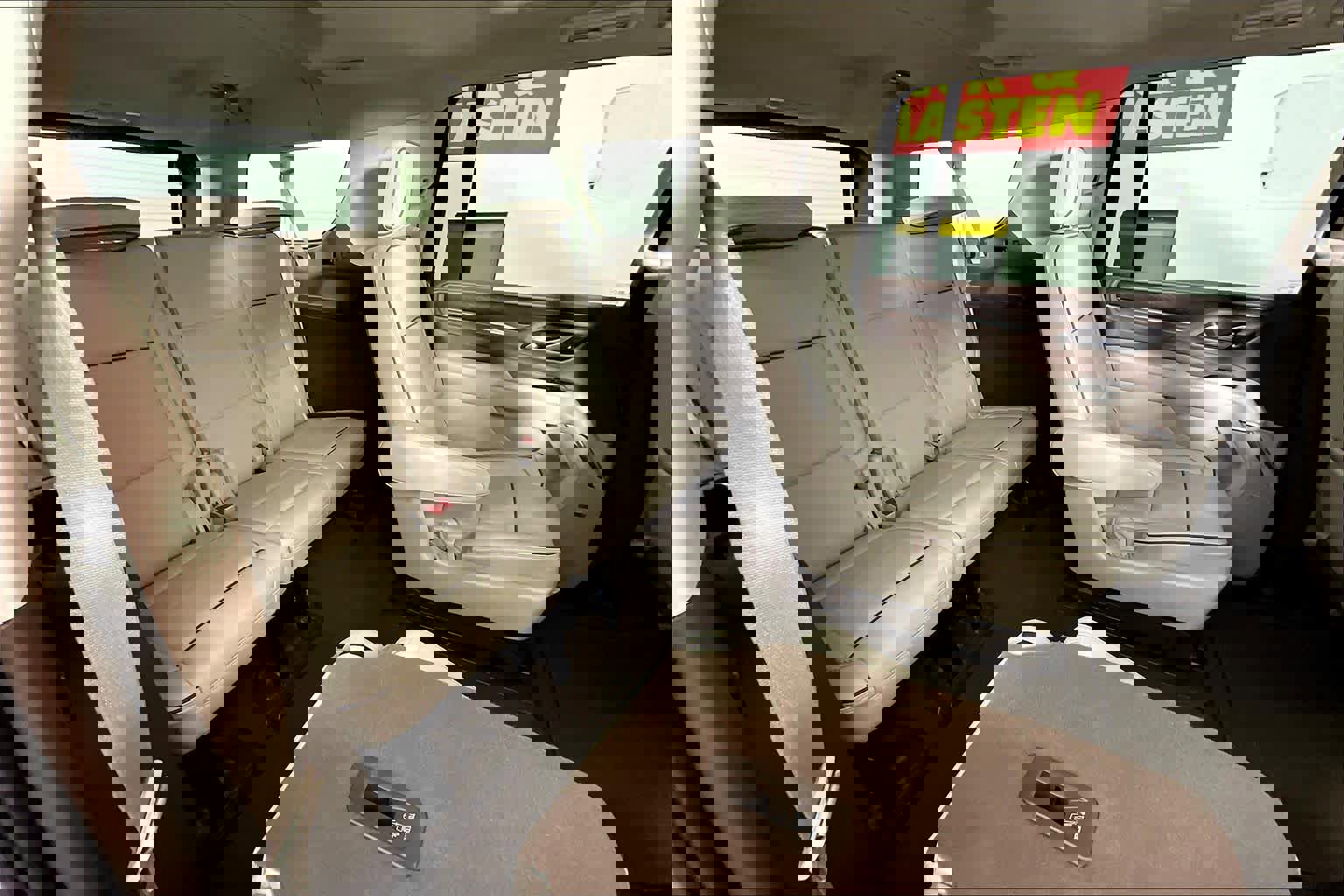 Certified 2023 GMC Yukon XL Denali image 19