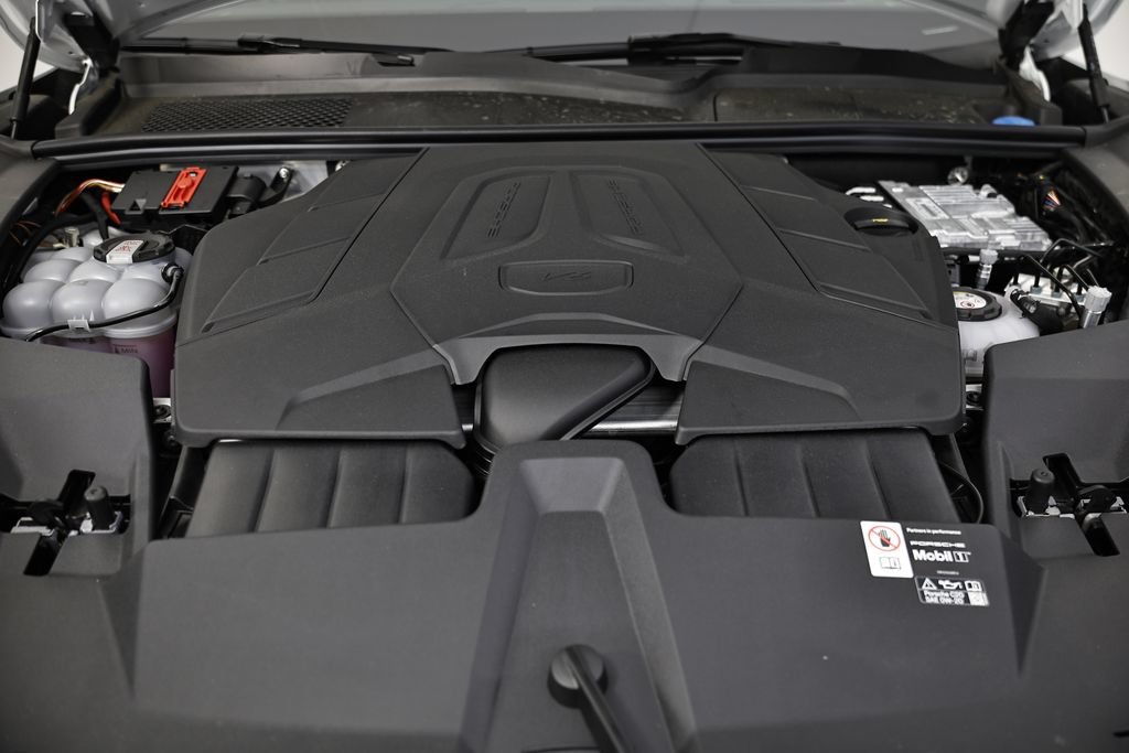 New 2026 Porsche Cayenne S AWD/4WD image 34